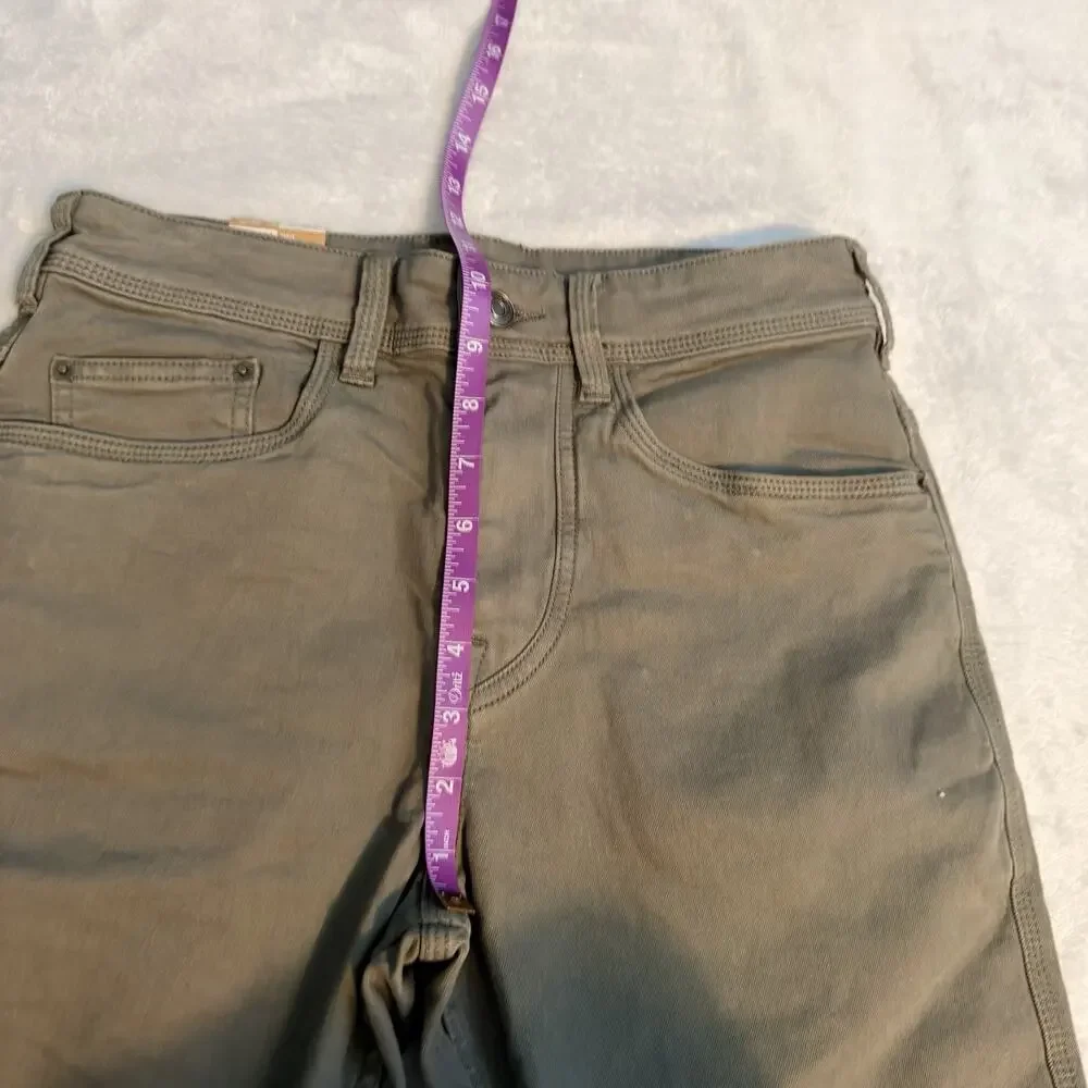 prAna Station Shorts Men’s 28 Rye Green Organic Cotton Stretch Twill NWT 11”